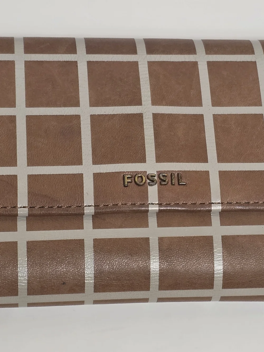 Fossil tan wallet